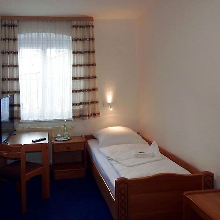 Hotel Hasen Kaufbeuren Allgaeu Habitación foto