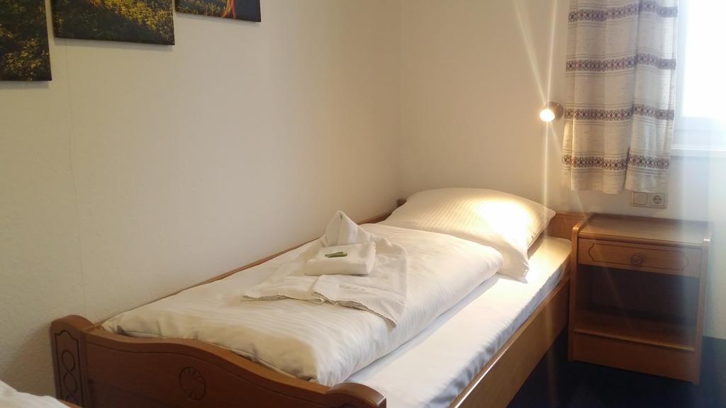 Hotel Hasen Kaufbeuren Allgaeu Habitación foto